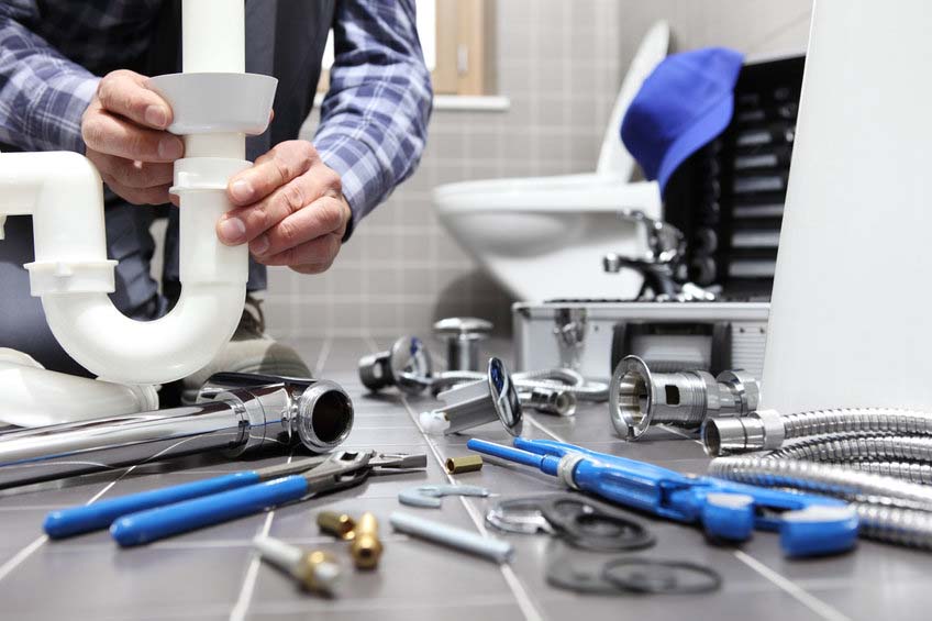 Simple Ways to Prevent a Plumbing Emergency at Home